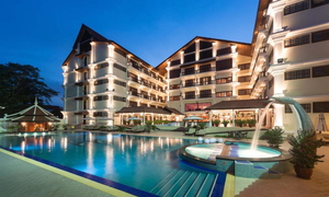 Regency Angkor Hotel golf package